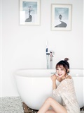 72 S 11 Bath girl(19)